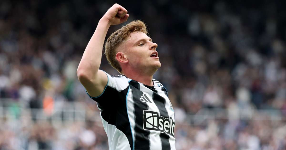 Newcastle Ease Pressure on Howe with Win Over Brighton